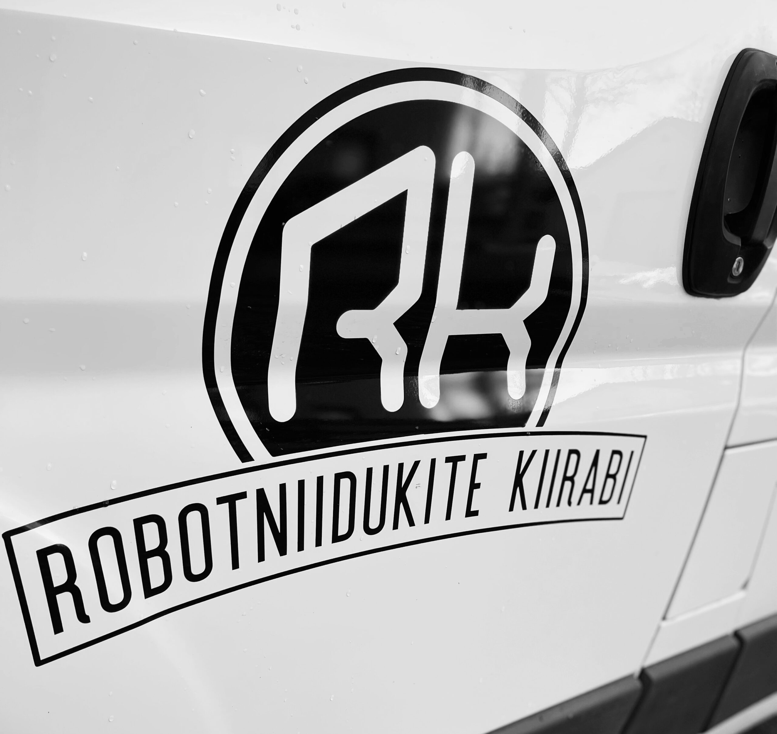 Robotniidukite kiirabi