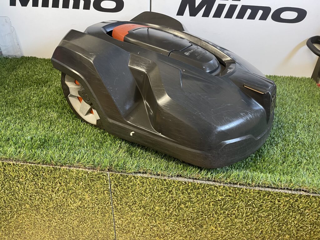 HUSQVARNA AUTOMOWER 440 (KASUTATUD)